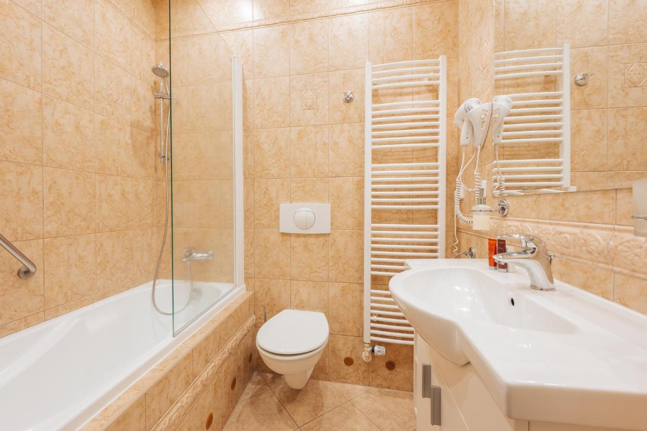 Zamek Hradek U Susice Hotel Luaran gambar
